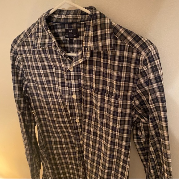 Men’s GAP green plaid button down - Picture 3 of 5